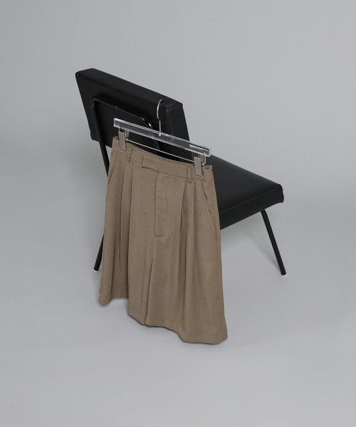 select MOCA Et（セレクトモカエト）の「【Et】Two-Tuck Half Pants（その他パンツ・レディース・ブラック/グレイッシュベージュ・FREE）」の15枚目の写真