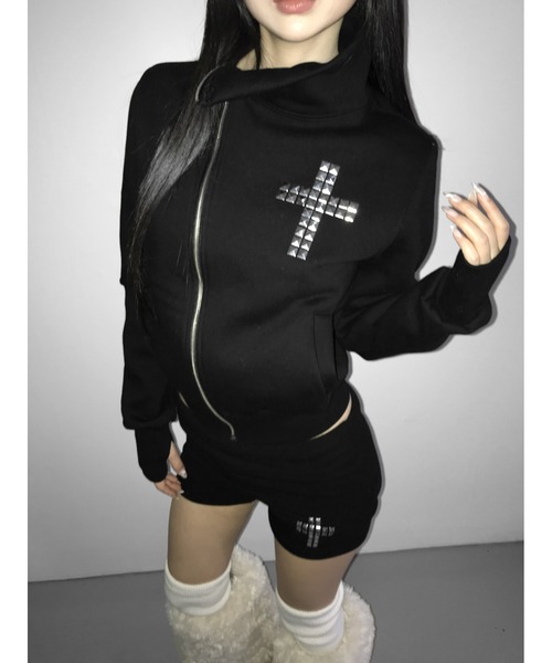THEAIRTOWN（ジエアタウン）の「tuebe cross high neck zip-up（スウェット・レディース・グレー/ブラック・FREE）」の14枚目の写真