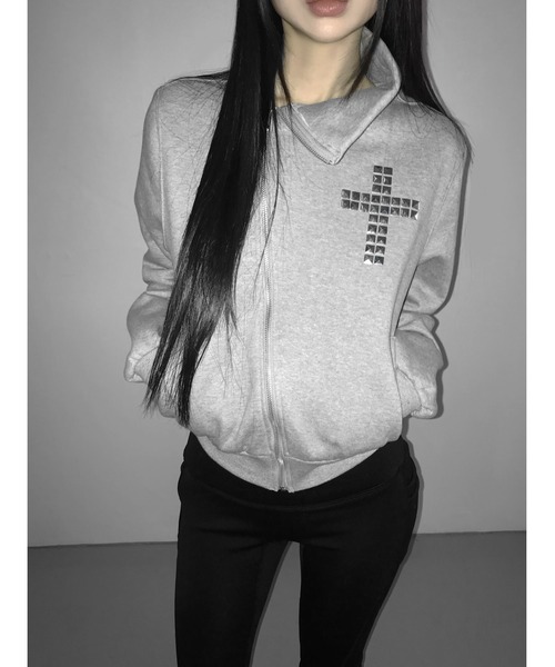THEAIRTOWN（ジエアタウン）の「tuebe cross high neck zip-up（スウェット・レディース・グレー/ブラック・FREE）」の10枚目の写真
