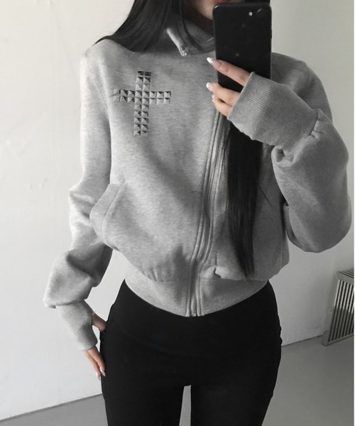 THEAIRTOWN（ジエアタウン）の「tuebe cross high neck zip-up（スウェット・レディース・グレー/ブラック・FREE）」の3枚目の写真