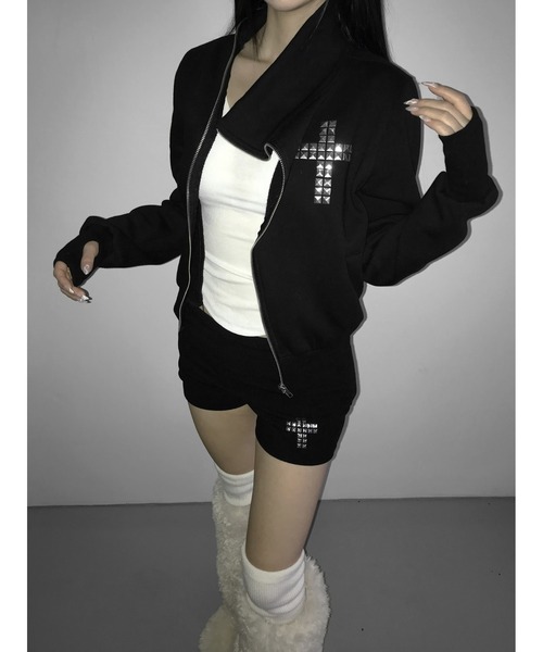 THEAIRTOWN（ジエアタウン）の「tuebe cross high neck zip-up（スウェット・レディース・グレー/ブラック・FREE）」の18枚目の写真