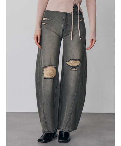 MURUA（ムルーア）の「バレルレッグクラッシュデニム（デニムパンツ・レディース・ブルー/グレー・2/1）」の2枚目の写真