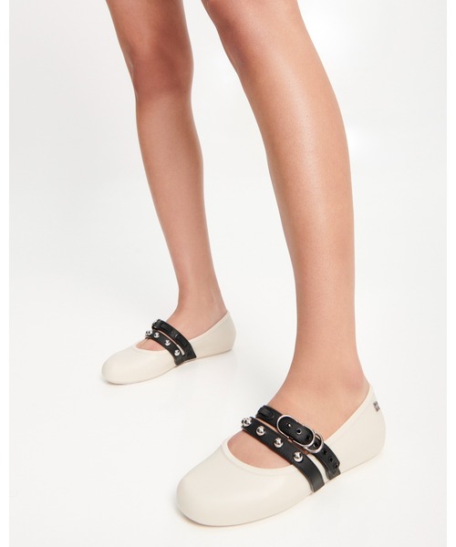 melissa(メリッサ)の「MELISSA SOFT BALLERINA STUDS AD(バレエシューズ・レディース・ブラック/ライトブルー・35-36/39/38/37)」の12枚目の写真