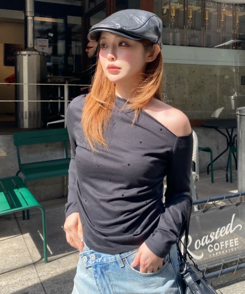 RAY CASSIN（レイカズン）の「ワンショルラインストーンT（Tシャツ/カットソー・レディース・ブラック/カーキ/ホワイト/ホワイト系その他・FREE）」の3枚目の写真