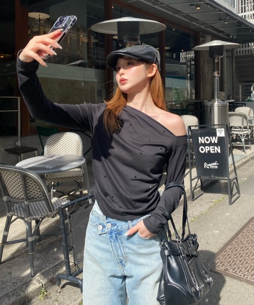 RAY CASSIN（レイカズン）の「ワンショルラインストーンT（Tシャツ/カットソー・レディース・ブラック/カーキ/ホワイト/ホワイト系その他・FREE）」の12枚目の写真