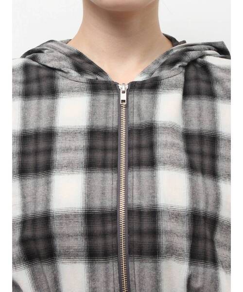 EVRIS（エヴリス）の「フードチェックショートシャツ（シャツ/ブラウス・レディース・レッド/ブラック・FREE）」の7枚目の写真