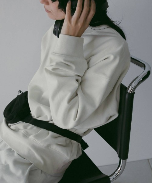 anuke（アンヌーク）の「anuke Embroidery Logo Sweat（Tシャツ/カットソー・レディース・ホワイト/ダークグレー・FREE）」の7枚目の写真