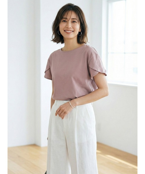 Belta attrice(ベルタアトリーチェ)の「チューリップ袖 フレアスリーブ Tシャツ カットソー シルケットコットン 半袖 上品 きれいめ フェミニン 大人可愛い(Tシャツ/カットソー・レディース・スモークピンク/ブルー/ネイビー/ホワイト・FREE)」の19枚目の写真