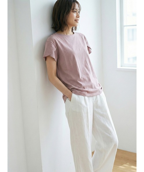 Belta attrice(ベルタアトリーチェ)の「チューリップ袖 フレアスリーブ Tシャツ カットソー シルケットコットン 半袖 上品 きれいめ フェミニン 大人可愛い(Tシャツ/カットソー・レディース・スモークピンク/ブルー/ネイビー/ホワイト・FREE)」の22枚目の写真