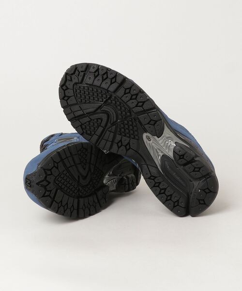NEW BALANCE(ニューバランス)の「2002R(スニーカー・メンズ・グレー系その他/ネイビー・22.5cm/23.0cm/23.5cm/24.0cm/24.5cm/25.0cm/25.5cm/26.0cm/26.5cm/27.0cm/27.5cm/28.0cm/28.5cm/29.0cm)」の7枚目の写真