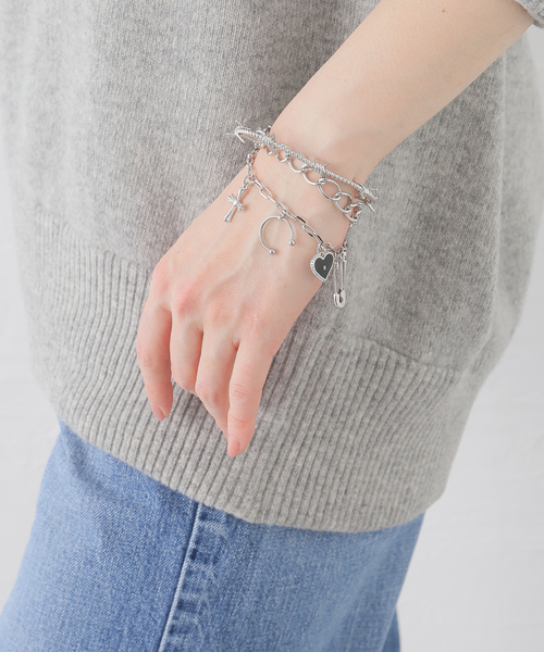 BASICKS（ベイシックス）の「BASICKS / ベイシックス Multi Charm Bracelet（ブレスレット・レディース・シルバー・FREE）」の8枚目の写真