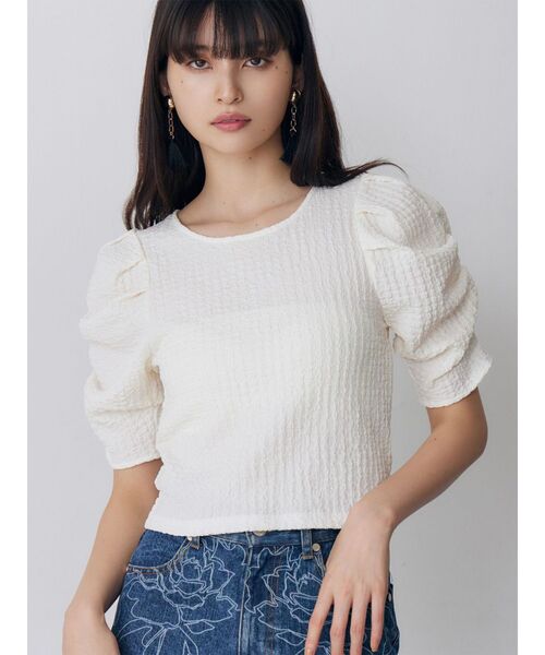 MURUA(ムルーア)の「シャーリングハーフトップス 夏服(Tシャツ/カットソー・レディース・ホワイト/ブラック・FREE)」の2枚目の写真