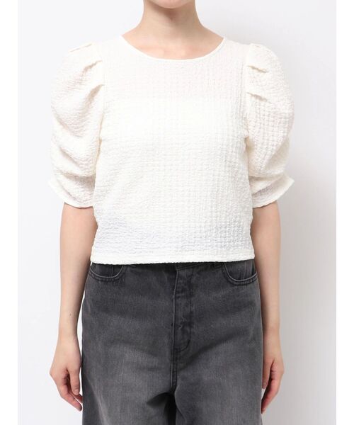 MURUA(ムルーア)の「シャーリングハーフトップス 夏服(Tシャツ/カットソー・レディース・ホワイト/ブラック・FREE)」の15枚目の写真