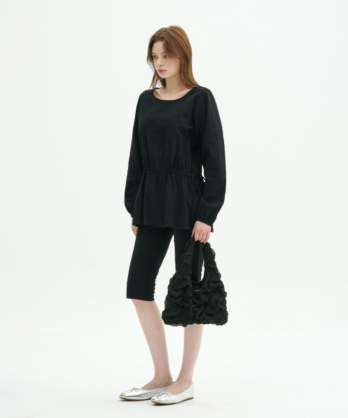 MICANE(ミケーネ)の「アリアストライプシャーリングブラウス(シャツ/ブラウス・レディース・ブラック/アイボリー・MEDIUM/LARGE/X-LARGE/SMALL)」の10枚目の写真