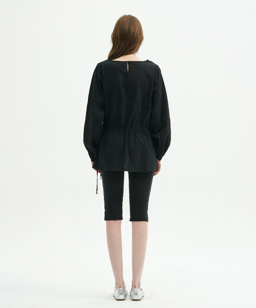 MICANE(ミケーネ)の「アリアストライプシャーリングブラウス(シャツ/ブラウス・レディース・ブラック/アイボリー・MEDIUM/LARGE/X-LARGE/SMALL)」の12枚目の写真
