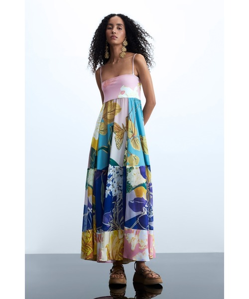 Desigual(デシグアル)の「ボタニカルパネルキャミミディドレス(ワンピース・レディース・マルチ・XL/L/M/S/XS)」の2枚目の写真