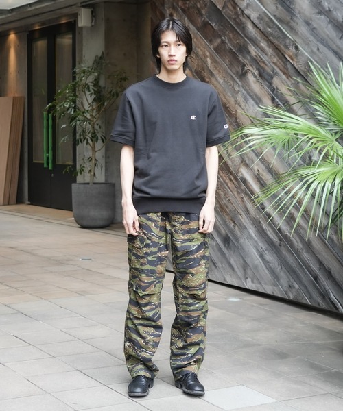 Champion（チャンピオン）の「【CHAMPION/チャンピオン】【乾きやすくてヨレない】半袖スウェット USAコットン×リサイクルポリエステル サステナブル 洗濯に強い（Tシャツ/カットソー・メンズ・杢グレー/オフホワイト/ネイビー/ブラック・MEDIUM/LARGE/X-LARGE）」の5枚目の写真
