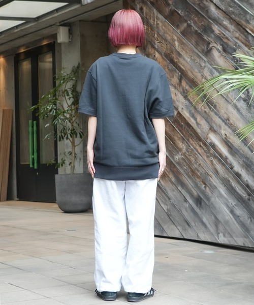 Champion（チャンピオン）の「【CHAMPION/チャンピオン】【乾きやすくてヨレない】半袖スウェット USAコットン×リサイクルポリエステル サステナブル 洗濯に強い（Tシャツ/カットソー・メンズ・杢グレー/オフホワイト/ネイビー/ブラック・MEDIUM/LARGE/X-LARGE）」の16枚目の写真