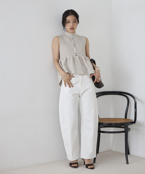 Firsthand（ファーストハンド）の「Firsthand/ファーストハンド ジャパンメイド ホールガーメント ペプラム ベスト（ベスト・レディース・ブラック/ベージュ/レッド・FREE）」の4枚目の写真