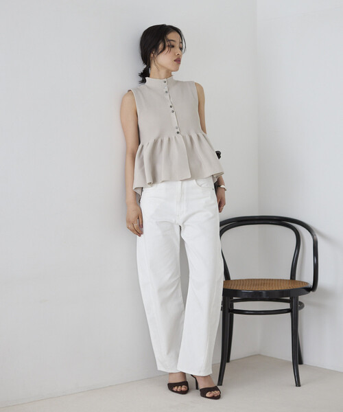 Firsthand（ファーストハンド）の「Firsthand/ファーストハンド ジャパンメイド ホールガーメント ペプラム ベスト（ベスト・レディース・ブラック/ベージュ/レッド・FREE）」の7枚目の写真