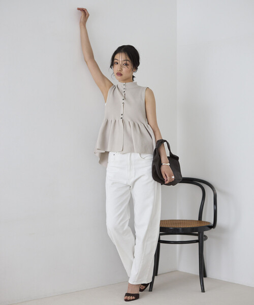 Firsthand（ファーストハンド）の「Firsthand/ファーストハンド ジャパンメイド ホールガーメント ペプラム ベスト（ベスト・レディース・ブラック/ベージュ/レッド・FREE）」の9枚目の写真