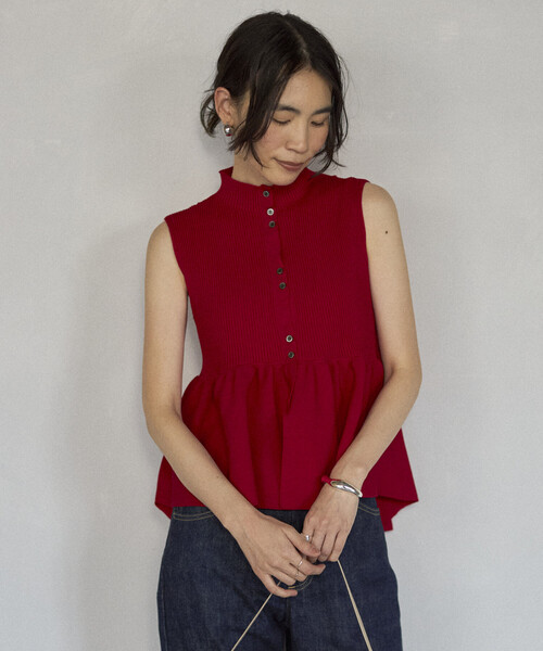 Firsthand（ファーストハンド）の「Firsthand/ファーストハンド ジャパンメイド ホールガーメント ペプラム ベスト（ベスト・レディース・ブラック/ベージュ/レッド・FREE）」の15枚目の写真