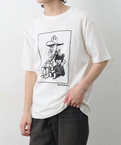 COLONY 2139(コロニートゥーワンスリーナイン)の「ConVenir/テディベアルーズベルトTEE(Tシャツ/カットソー・メンズ・ホワイト/ブラック・LARGE/MEDIUM/SMALL)」の4枚目の写真