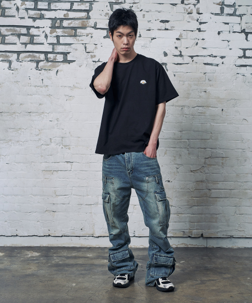 PEID(ペイド)の「PD HALF DAISY 半袖Tシャツ ブラック(Tシャツ/カットソー・レディース・ブラック・2/3/4/5/6/1)」の4枚目の写真