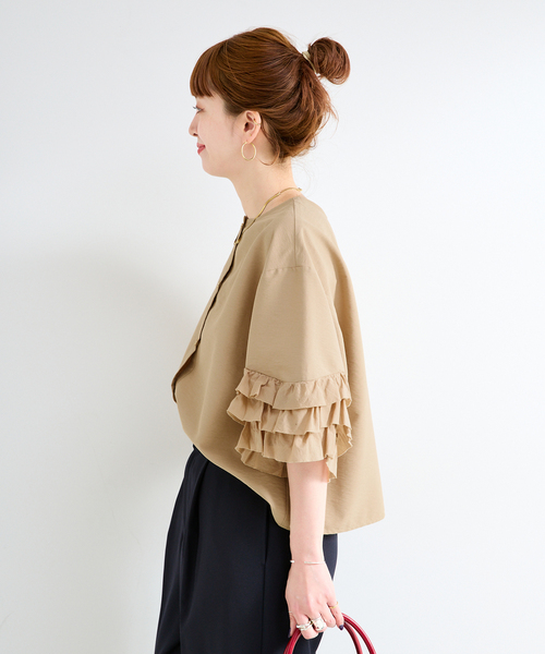 B.C STOCK（ベーセーストック）の「手洗い可 / UVcare / 接触冷感 / add Function フリル袖ブラウス（シャツ/ブラウス・レディース・ベージュ/ブラック/ホワイト・FREE）」の20枚目の写真