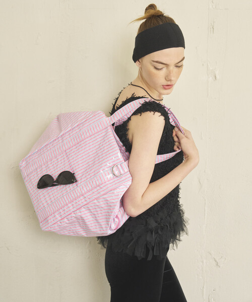 Firsthand（ファーストハンド）の「Firsthand/ファーストハンド ラミネート加工 ビッグトートバッグ（トートバッグ・レディース・ベージュ/ネイビー/ピンク・ONE SIZE）」の3枚目の写真