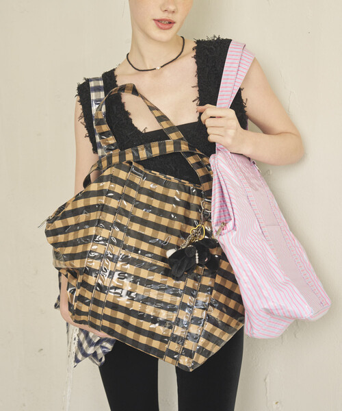 Firsthand（ファーストハンド）の「Firsthand/ファーストハンド ラミネート加工 ビッグトートバッグ（トートバッグ・レディース・ベージュ/ネイビー/ピンク・ONE SIZE）」の8枚目の写真