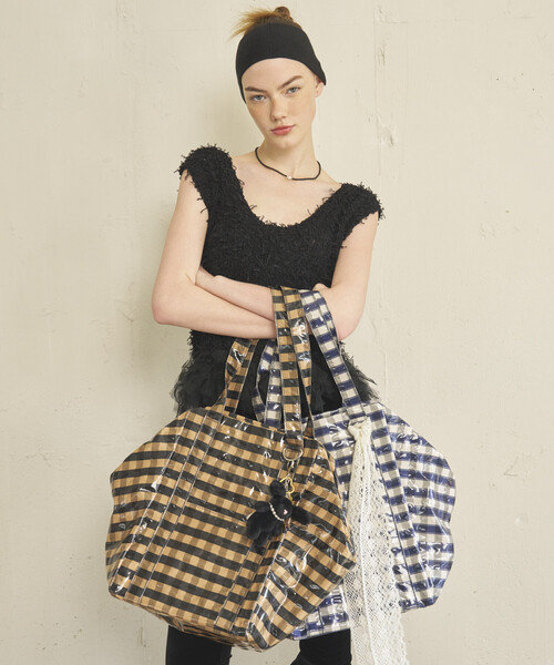 Firsthand（ファーストハンド）の「Firsthand/ファーストハンド ラミネート加工 ビッグトートバッグ（トートバッグ・レディース・ベージュ/ネイビー/ピンク・ONE SIZE）」の14枚目の写真