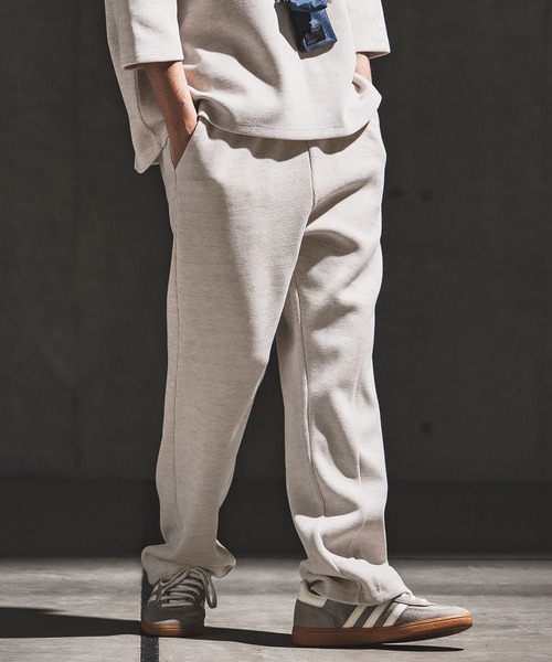GLIMCLAP（グリムクラップ）の「mp14933- Melange Rib-Bonded Semi-Flare Pants カットソーパンツ(202-057-gls-cg)（その他パンツ・メンズ・ブラック×ホワイト/オフホワイト/ホワイト×ブラック/ブラック・S/M/L）」の21枚目の写真
