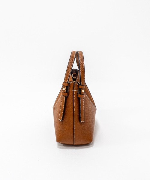 AULENTTI（オウレンティ）の「【AULENTTI/オウレンティ】ショルダーバッグ ハンドバッグ　2WAY　Sサイズ（ショルダーバッグ・レディース・ブラック/ブラウン・FREE）」の10枚目の写真