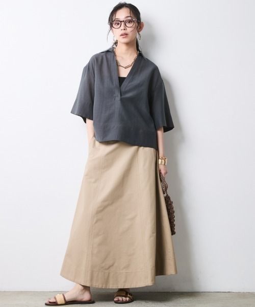 CHIC STYLE(シックスタイル)の「シアー素材ワイドスリーブシャツ<大きいサイズ有>シックスタイル(シャツ/ブラウス・レディース・オフホワイト/ネイビー・4L/5L/3L/LL/L/M)」の9枚目の写真