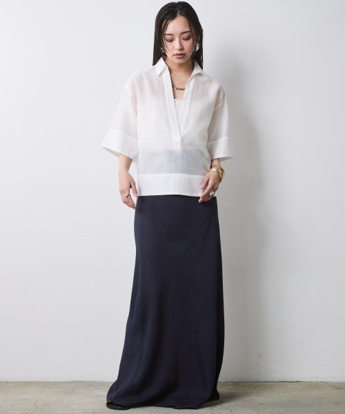 CHIC STYLE(シックスタイル)の「シアー素材ワイドスリーブシャツ<大きいサイズ有>シックスタイル(シャツ/ブラウス・レディース・オフホワイト/ネイビー・4L/5L/3L/LL/L/M)」の12枚目の写真