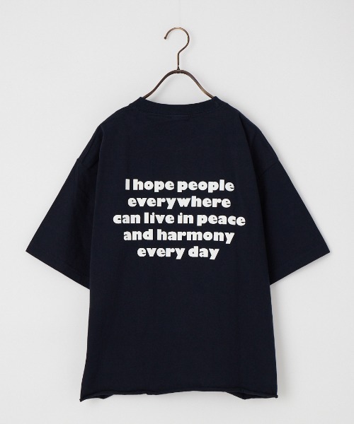 FUNG（ファング）の「[FUNG/ファング] PEACE ALWAYS カットオフ プリントTシャツ（Tシャツ/カットソー・レディース・ネイビー/ホワイト・M）」の3枚目の写真