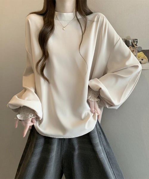ONEP STAR(ワンピスター)の「スモッキング袖バックボタンブラウス(シャツ/ブラウス・レディース・ホワイト/ブラック/ベージュ/ブラウン・MEDIUM/LARGE/X-LARGE)」の12枚目の写真