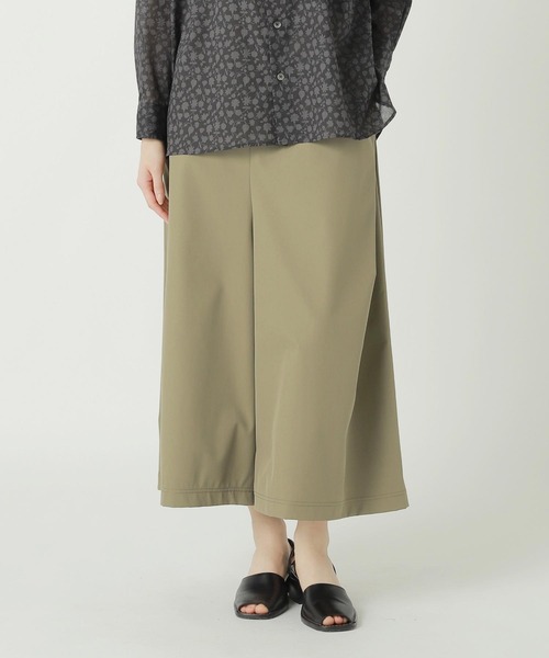 ZUCCa(ズッカ)の「STRETCH TWILL BOTTOM / パンツ(その他パンツ・レディース・カーキ/ブラック・M size)」の2枚目の写真