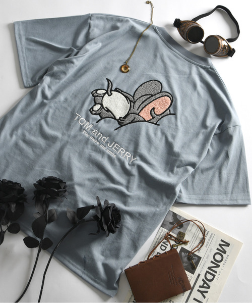 Tom＆Jerry（トムアンドジェリー）の「【neos】TOM&JERRY トTOM&JERRY トムとジェリー Tシャツ レディース メンズ 刺繍 ワッペン バックプリント ルーズシルエット 半袖 ビッグT サガラ刺繍 ユニセックス（Tシャツ/カットソー・レディース・サックスブルー/ホワイト/キナリ/スミクロ・MEDIUM/LARGE/X-LARGE）」の16枚目の写真