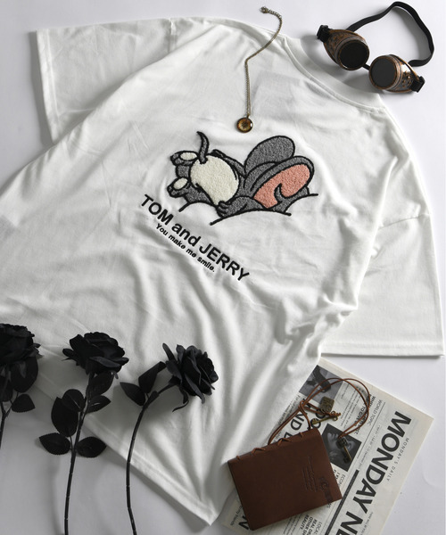 Tom＆Jerry（トムアンドジェリー）の「【neos】TOM&JERRY トTOM&JERRY トムとジェリー Tシャツ レディース メンズ 刺繍 ワッペン バックプリント ルーズシルエット 半袖 ビッグT サガラ刺繍 ユニセックス（Tシャツ/カットソー・レディース・サックスブルー/ホワイト/キナリ/スミクロ・MEDIUM/LARGE/X-LARGE）」の20枚目の写真