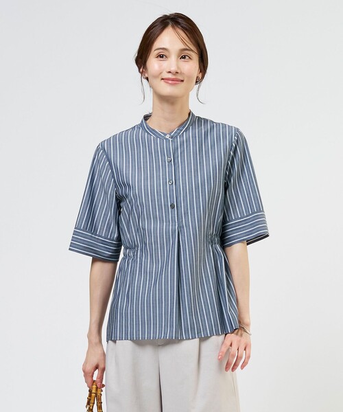 J.PRESS Ladies(J.プレス レディス)の「【シーンレスに活躍】セルロースカラミストライプ バンドカラー ブラウス(シャツ/ブラウス・レディース・ホワイト系1/ネイビー系1/スカイブルー系1・XS)」の3枚目の写真