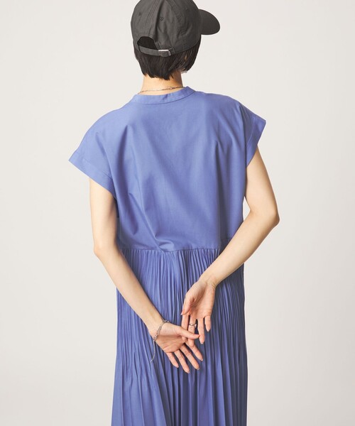 green label relaxing（グリーンレーベルリラクシング）の「【結論シリーズ】全方位映えプリーツワンピ［size SHORT/TALLあり］（ワンピース・レディース・ライトブルー/モカ/ブラック・TALL/SHORT/FREE）」の15枚目の写真