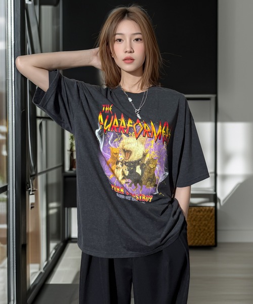 Candlestick(キャンドルスティック)の「キャット ツアー グラフィック オーバーサイズ 半袖 Tシャツ 韓国ストリート(Tシャツ/カットソー・レディース・ブラック/スミクロ/モカ/ネイビー・M/L)」の1枚目の写真