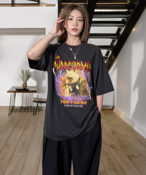 Candlestick(キャンドルスティック)の「キャット ツアー グラフィック オーバーサイズ 半袖 Tシャツ 韓国ストリート(Tシャツ/カットソー・レディース・ブラック/スミクロ/モカ/ネイビー・M/L)」の10枚目の写真