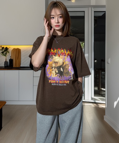 Candlestick(キャンドルスティック)の「キャット ツアー グラフィック オーバーサイズ 半袖 Tシャツ 韓国ストリート(Tシャツ/カットソー・レディース・ブラック/スミクロ/モカ/ネイビー・M/L)」の13枚目の写真