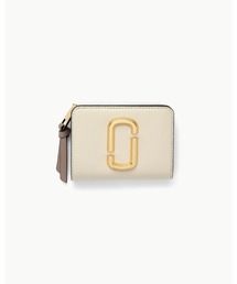 MARC JACOBS（マークジェイコブス）の「【NEW】THE SNAPSHOT MINI COMPACT WALLET/ザ スナップショット ミニ コンパクト ウォレット（財布）」