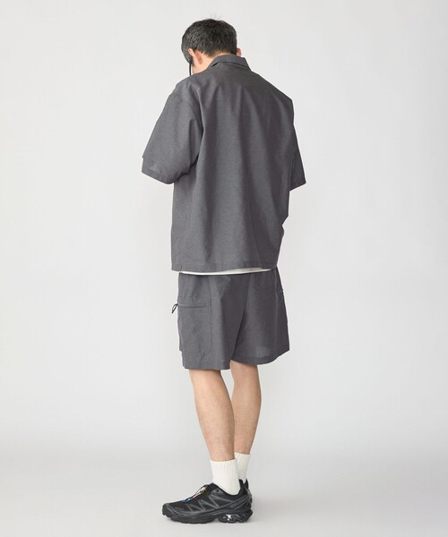 SHIPS(シップス)の「SHIPS:〈セットアップ対応〉TEXBRID(R) ユーティリティ プルオーバー シャツ(シャツ/ブラウス・メンズ・ネイビー/キャメル/チャコールグレー・LARGE/MEDIUM/SMALL)」の8枚目の写真