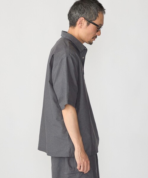 SHIPS(シップス)の「SHIPS:〈セットアップ対応〉TEXBRID(R) ユーティリティ プルオーバー シャツ(シャツ/ブラウス・メンズ・ネイビー/キャメル/チャコールグレー・LARGE/MEDIUM/SMALL)」の13枚目の写真
