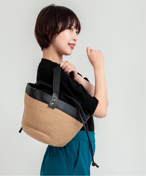 TARANGO(タランゴ)の「【TARANGO】麻ジュート×本革バッグ ワンショルダーバッグ 巾着バッグ(かごバッグ・レディース・ナチュラル・FREE)」の3枚目の写真